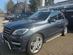 Bild des Angebotes Mercedes-Benz ML 350 CDI BlueTec*AMG PAKET*PANO*AHK*XENON*SHZ