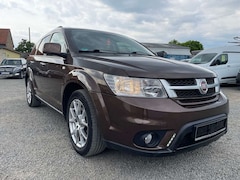 Bild des Angebotes Fiat Freemont Lounge Navi Leder