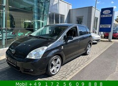 Bild des Angebotes Toyota Verso Corolla Verso 2.2 D Executive 7 Sitz Navi Kamer
