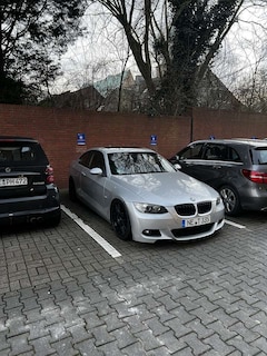 Bild des Angebotes BMW 335 335i Coupe Aut.