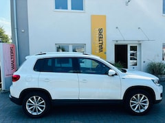 Bild des Angebotes VW Tiguan Lounge = DSG - 4Motion - Navigation =
