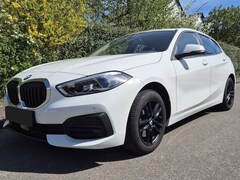 Bild des Angebotes BMW 116 d Advantage Navi, 8f, AHK, SHZ, LED, PDC, Tempomat