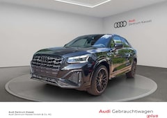 Audi Q2 S line Matrix LED CarPlay Leder RÜ 19"