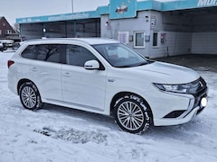 Bild des Angebotes Mitsubishi Outlander Outlander 2.4 4WD Plug-In Hybrid