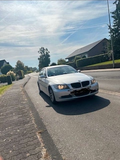 Bild des Angebotes BMW 318 318i