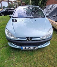 Bild des Angebotes Peugeot 206 CC 110