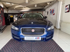 Bild des Angebotes Jaguar XE 25d 240PS*KEY-GO*KAMERA*MERIDIAN*NAV*LED*VOLL