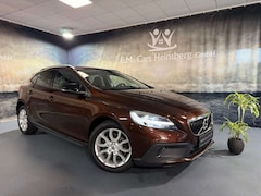 Bild des Angebotes Volvo V40 CrossCountry Momentum Auto. NAVI LED R.KAM