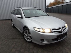 Bild des Angebotes Honda Accord 2.0 i Executive.TÜV. 11/2027.T-LEDER.MET.ALU.ZV