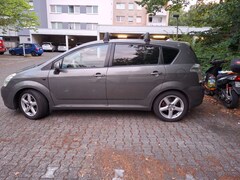 Bild des Angebotes Toyota Corolla Verso 2.2 D-CAT Executive