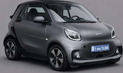 Bild des Angebotes smart forTwo EQ cabrio*EXCLUSIVE*22kW*CAM*MEDIA*SHZ*ALU*ALLW*LE