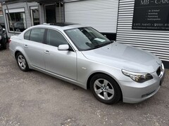 Bild des Angebotes BMW 523 i*KLIMAANLAGE*XENON*LEDER*ALU*PDC*NAVI