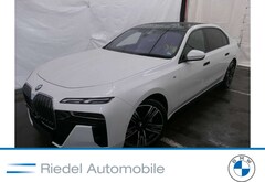 Bild des Angebotes BMW 740 d xDrive M Sportpaket Standhzg SkyLounge 21"