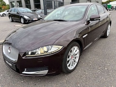 Bild des Angebotes Jaguar XF 2.2 Diesel Autom./Navi+Camera/Leder/SD-Voll!