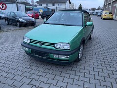 Bild des Angebotes VW Golf Cabriolet Cabrio 1.8 Avantgarde