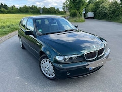 Bild des Angebotes BMW 320 320d