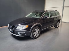 Bild des Angebotes Volvo XC70 2.4 D5 Momentum AWD *Leder| Navi| PDC*