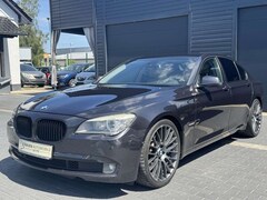 Bild des Angebotes BMW 740 i Automatik+Navi+RFK+SH+Kima+Tempomat+