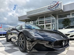 Maserati MC20 Carbon Macro Twill Trim +Lifter