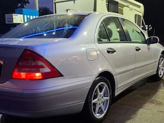 Bild des Angebotes Mercedes-Benz C 180 Konpresso in super Zustand