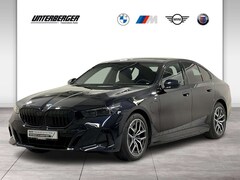 Bild des Angebotes BMW 550 e xDrive Limousine M Sportpaket Pro B&W ACC
