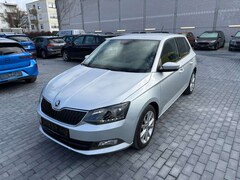 Bild des Angebotes Skoda Fabia Joy*AUTO*PDC*BLUETOOTH*DAB*ALU