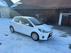Bild des Angebotes Toyota Yaris Hybrid Life