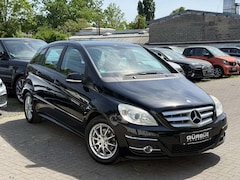 Bild des Angebotes Mercedes-Benz B 200 Sportpaket *Aus.1Hand*98TKM*Navi*Szhz