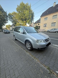 Bild des Angebotes VW Touran 2.0 TDI DSG Highline