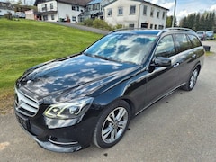 Bild des Angebotes Mercedes-Benz E 220 E T-Modell E 220 CDI BlueEfficiency