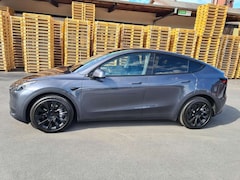 Bild des Angebotes Tesla Model Y SR RWD 19 Zoll ab 3,99% AHK