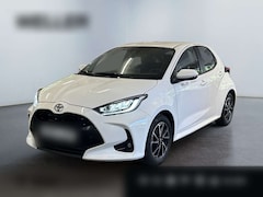Bild des Angebotes Toyota Yaris 1.5 Team D *ACC*CarPlay*CAM*Spurhalte*DAB*