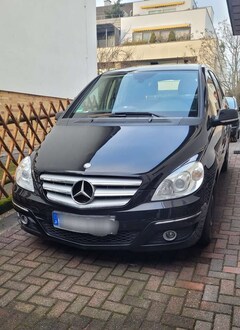 Bild des Angebotes Mercedes-Benz 180