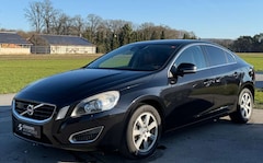 Bild des Angebotes Volvo S60 Momentum/AHK/NAVI/ACC/PDC/SZHZG