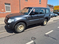 Bild des Angebotes Mitsubishi Pajero 3.2 DI-D Inform, 1.Hand