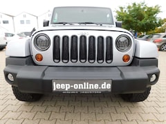 Bild des Angebotes Jeep Wrangler Black Edition+Navi+LED+AHK+Alu´s+Breitreifen