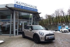 Bild des Angebotes MINI One One Classic Trim, Navigation, Apple CP, Tempomat