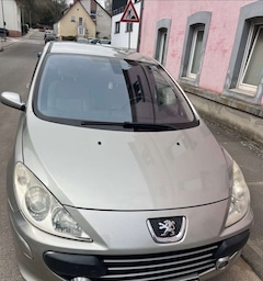Bild des Angebotes Peugeot 307 110 Automatik Premium