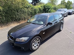 Bild des Angebotes BMW 318 318i Touring Aut. Edition Exclusive