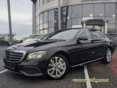 Bild des Angebotes Mercedes-Benz E 400 4MATIC Exclusive *4x4*SHZ*PANO*360°CAM*LED