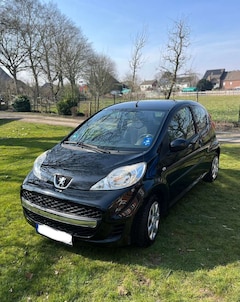 Bild des Angebotes Peugeot 107 Filou