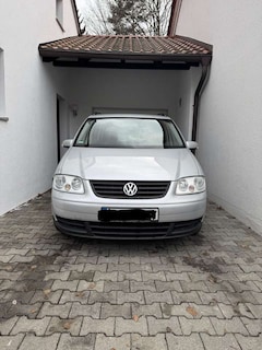 Bild des Angebotes VW Touran 1.6 Freestyle