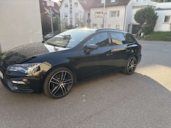 Bild des Angebotes SEAT Leon Cupra 300 4Drive