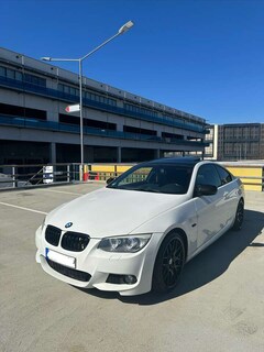 Bild des Angebotes BMW 335 335i Coupe Aut.