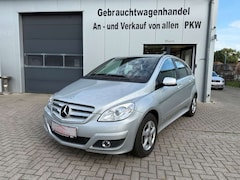 Bild des Angebotes Mercedes-Benz B 160 *AUTOMATIK*SHZ*AHK*PDC*8FACH BEREIFT