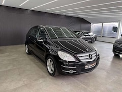 Bild des Angebotes Mercedes-Benz B 200 B200*PDC*AHK*Panorama*Sitzheizung*