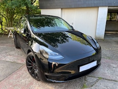 Bild des Angebotes Tesla Model Y Model Y Performance Dual Motor AWD