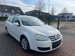 Bild des Angebotes VW Golf Variant 1.9 TDI Comfortline NAVI+TEMPOMAT+SHZ+2XPDC