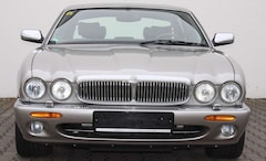 Bild des Angebotes Jaguar Daimler V8 Langversion 2 Jahre Garantie