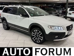 Bild des Angebotes Volvo XC70 2.0 D4 AUTOMATIK AHK LEDER MEMORY BiXENON